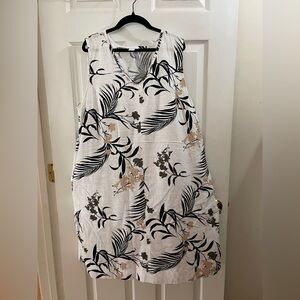 Summer Shift with tropical design.  Never Worn.